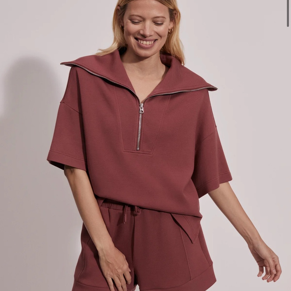 Varley SET - doublesoft Short Sleeve Half-Zip Sweat & High-Rise Short - Size M